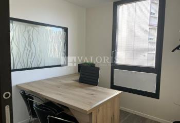 Bureau à vendre Villeurbanne (69100) - 120 m²