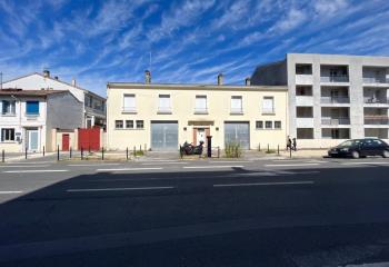 Local commercial à vendre Bordeaux (33300) - 500 m²