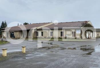 Local commercial à vendre Caylus (82160) - 2000 m² à Caylus - 82160