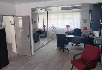 Local commercial à vendre Courbevoie (92400) - 55 m²