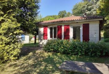 Local commercial à vendre Gardes-le-Pontaroux (16320) - 966 m² à Gardes-le-Pontaroux - 16320