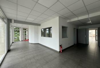 Local commercial à vendre Tours (37200) - 113 m² à Tours - 37000