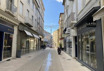 Local commercial à vendre Valence (26000) - 84 m² à Valence - 26000