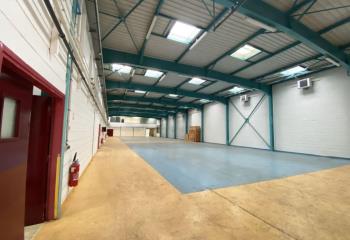 Activité/Entrepôt à vendre Combs-la-Ville (77380) - 3129 m²