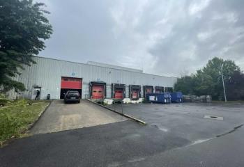 Vente entrepots 5050 m² non divisibles à Dourdan - 91410