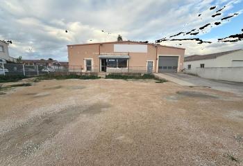 Activité/Entrepôt à vendre Eyragues (13630) - 470 m² à Eyragues - 13630