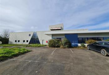 Activité/Entrepôt à vendre Plounévez-Moëdec (22810) - 2612 m²