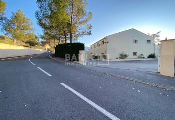 Activité/Entrepôt à vendre Roquebrune-sur-Argens (83520) - 1700 m² à Roquebrune-sur-Argens - 83520