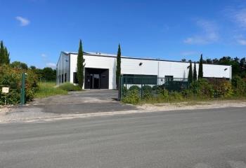 Activité/Entrepôt à vendre Surgères (17700) - 830 m²