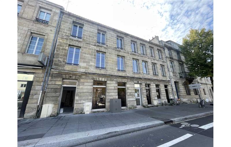 Location de bureau de 230 m² à Bordeaux - 33000 photo - 1