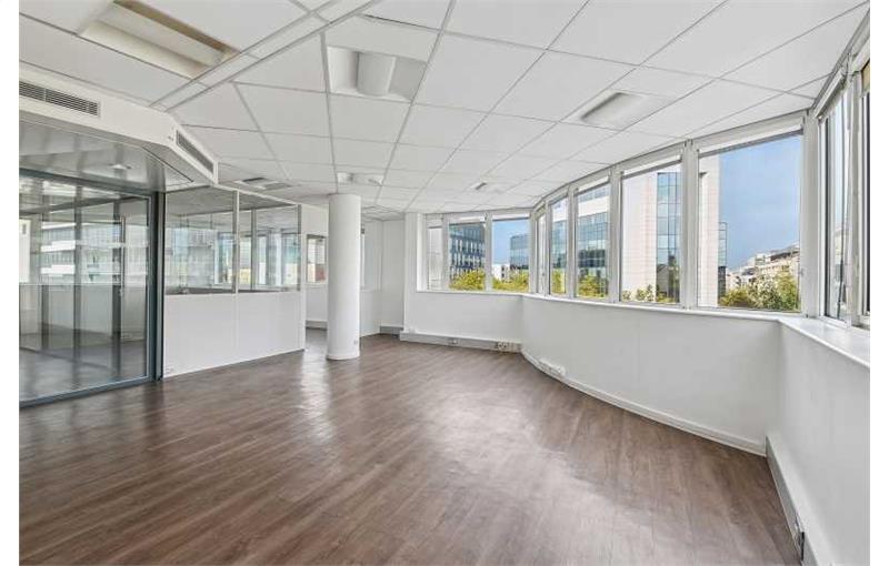 Location de bureau de 581 m² à Boulogne-Billancourt - 92100 photo - 1