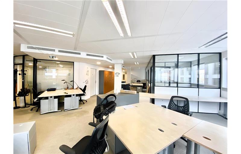 Location de bureau de 546 m² à Boulogne-Billancourt - 92100 photo - 1