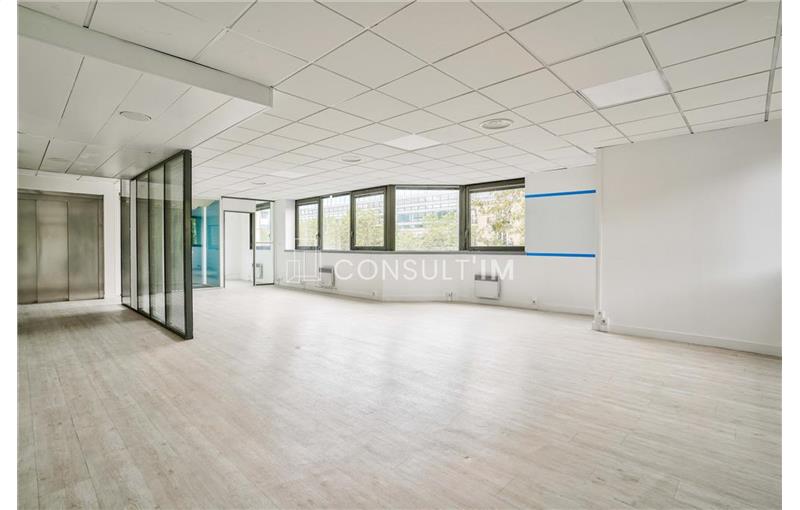 Location de bureau de 299 m² à Boulogne-Billancourt - 92100 photo - 1