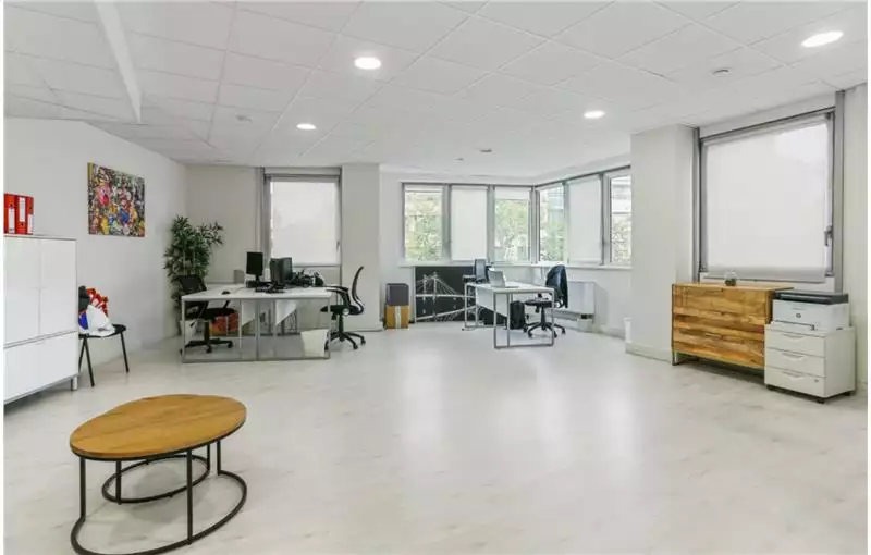 Location de bureau de 169 m² à Boulogne-Billancourt - 92100