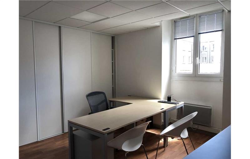 Location de bureau de 316 m² à Brest - 29200 photo - 1