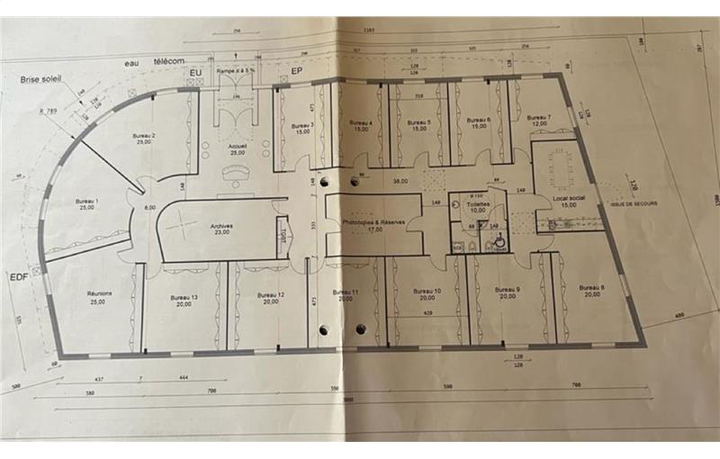 Location de bureau de 390 m² à Bruges - 33520 plan - 1