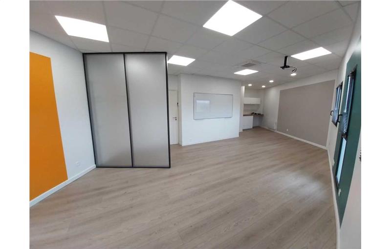 Location de bureau de 50 m² à Champigny-sur-Marne - 94500 photo - 1