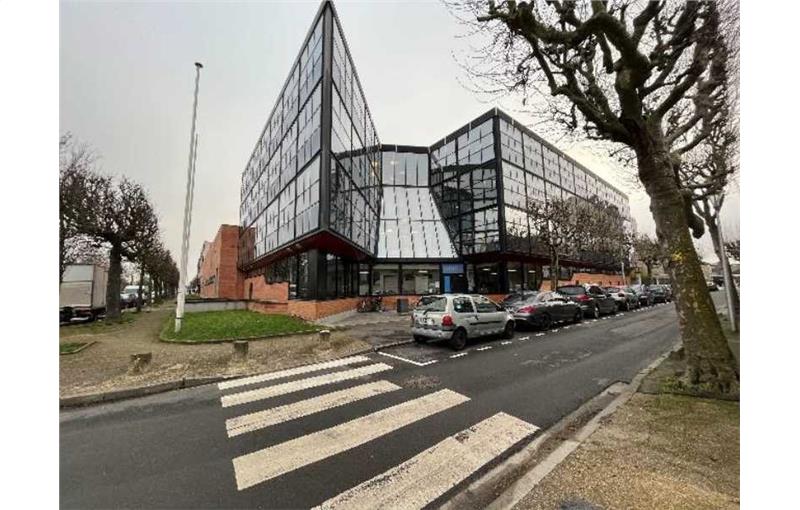 Location de bureau de 571 m² à Champigny-sur-Marne - 94500 photo - 1