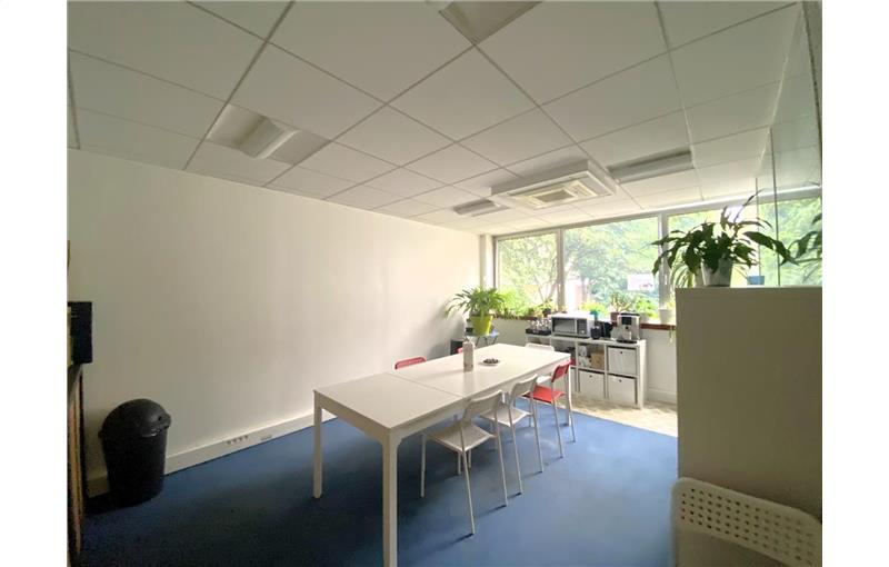 Location de bureau de 146 m² à Courbevoie - 92400 photo - 1