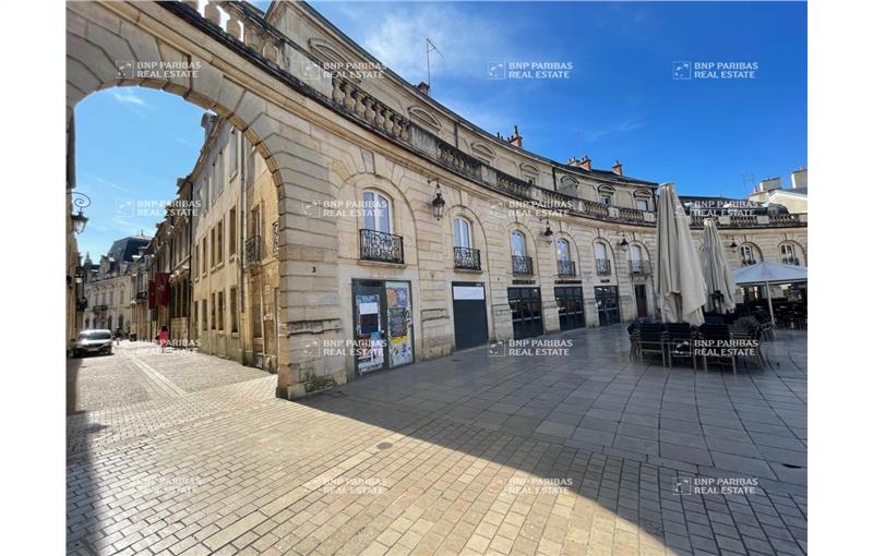 Location de bureau de 100 m² à Dijon - 21000 photo - 1