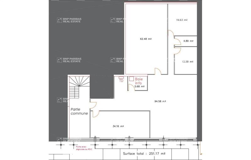 Location de bureau de 799 m² à Ingré - 45140 photo - 1