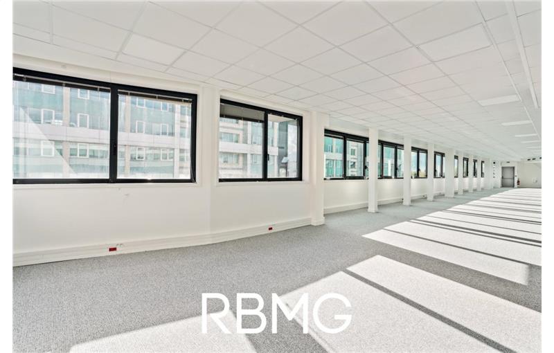 Location de bureau de 854 m² à Levallois-Perret - 92300 photo - 1