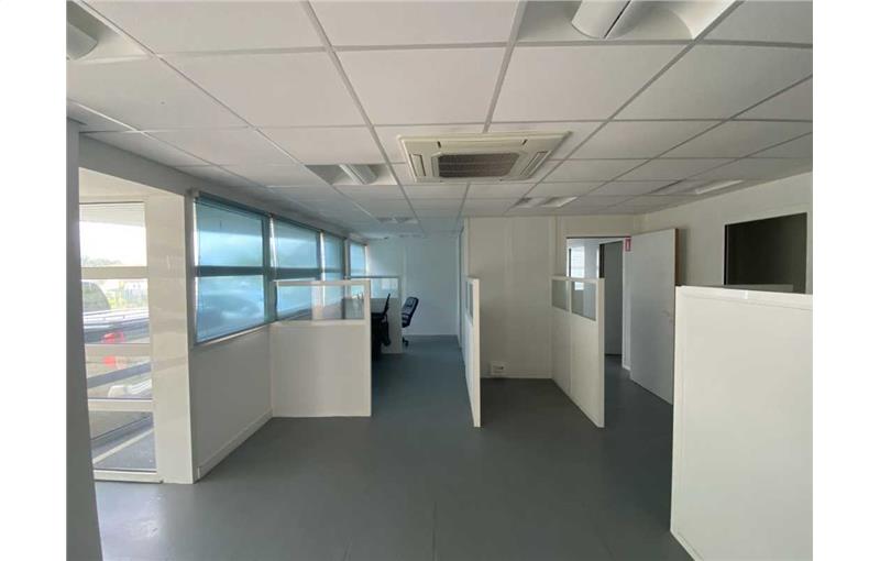 Location de bureau de 120 m² à Lorient - 56100 photo - 1