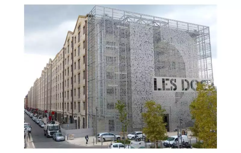 Location de bureau de 1320 m² à Marseille 2 - 13002