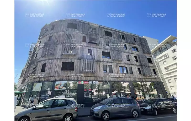 Location de bureau de 3091 m² à Marseille 3 - 13003