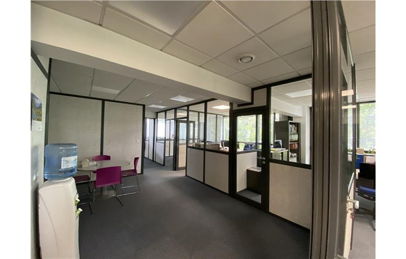 Location de bureau de 245 m² à Nantes - 44000 photo - 1