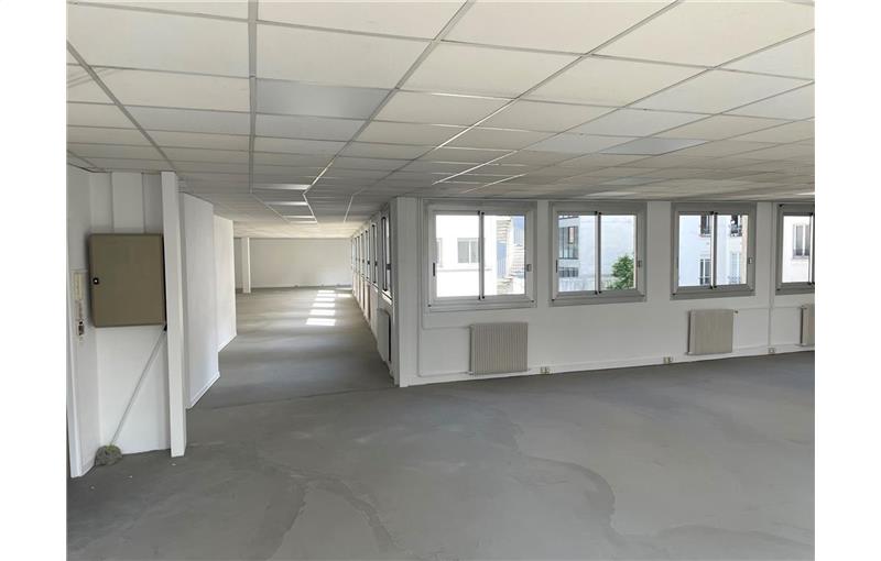 Location de bureau de 337 m² à Paris 13 - 75013 photo - 1