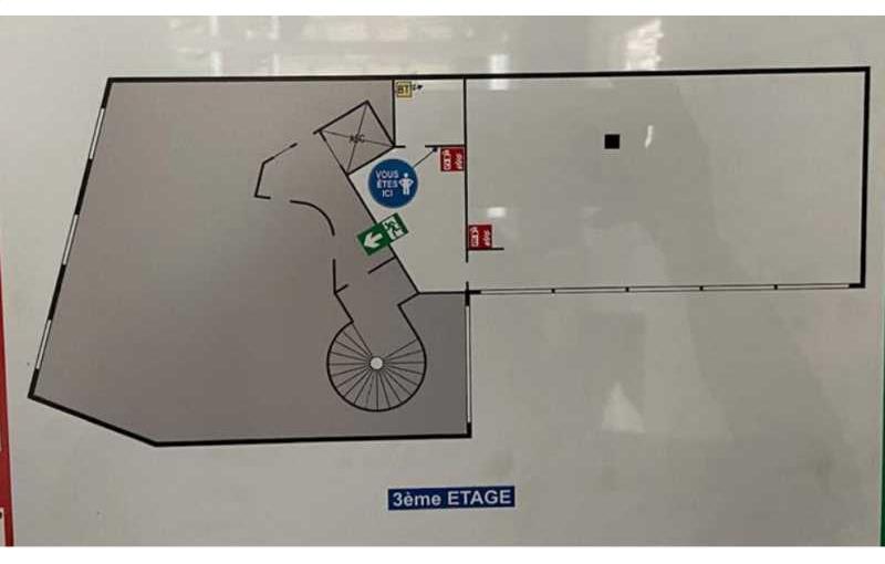 Location de bureau de 132 m² à Paris 17 - 75017 plan - 1