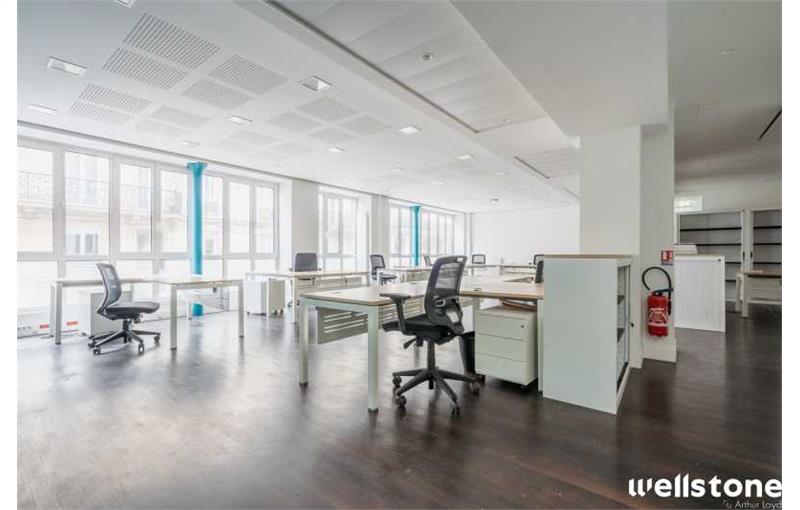 Location de bureau de 215 m² à Paris 3 - 75003 photo - 1