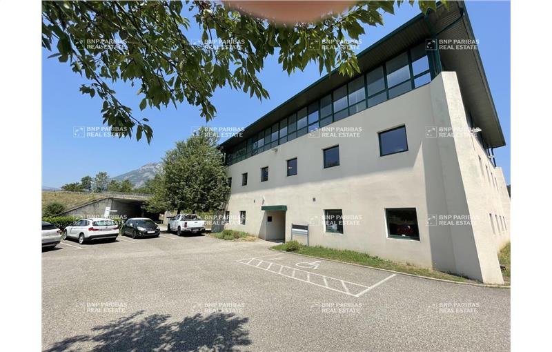 Location de bureau de 355 m² à Porte-de-Savoie - 73800 photo - 1