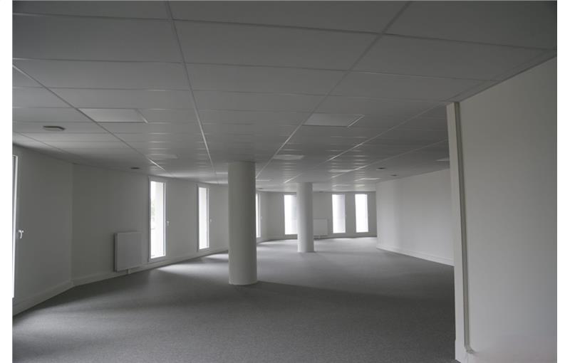 Location de bureau de 394 m² à Rouen - 76000 photo - 1