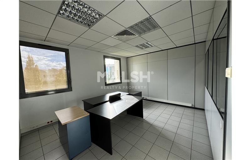 Location de bureau de 164 m² à Saint-Étienne - 42000 photo - 1