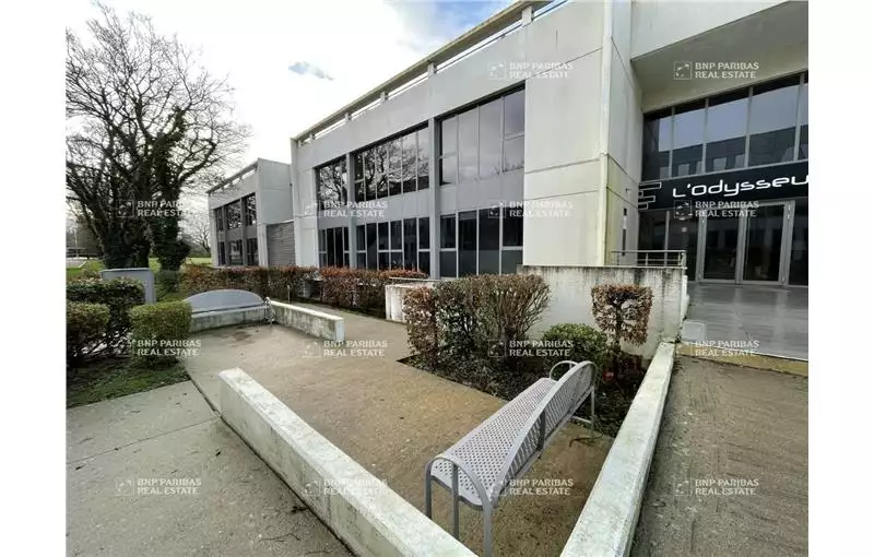 Location de bureau de 670 m² à Saint-Herblain - 44800