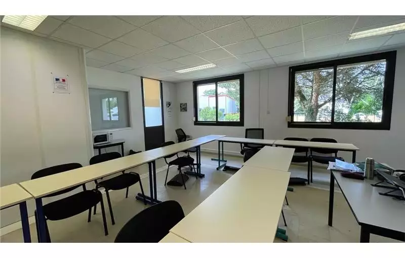 Location de bureau de 115 m² à Saint-Nazaire - 44600
