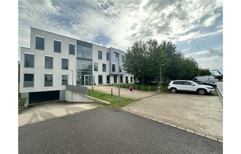 Location de bureau de 1 393 m² à Schiltigheim - 67300 photo - 1