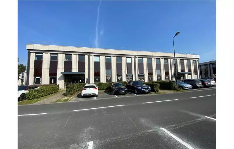 Location de bureau de 835 m² à Villebon-sur-Yvette - 91140