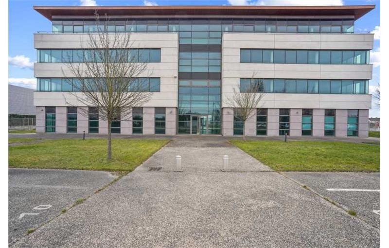 Location de bureau de 2 228 m² à Villeneuve-le-Roi - 94290 photo - 1