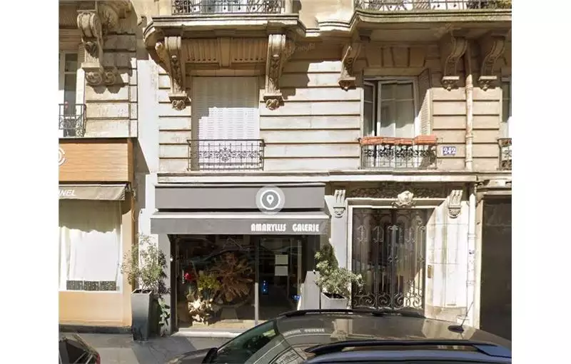 Location de local commercial de 34 m² à Paris 15 - 75015