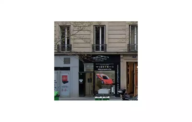Location de local commercial de 46 m² à Paris 17 - 75017