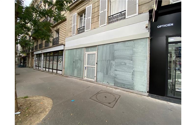 Location de local commercial de 104 m² à Paris 17 - 75017 photo - 1