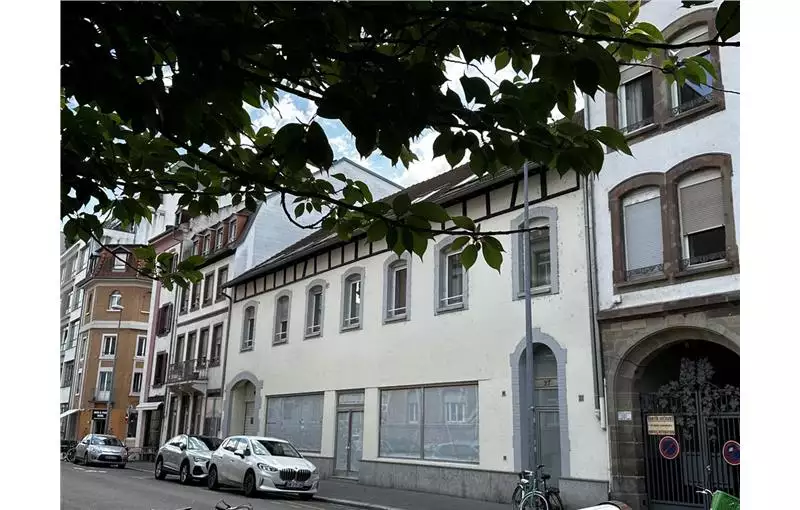 Location de local commercial de 260 m² à Strasbourg - 67000