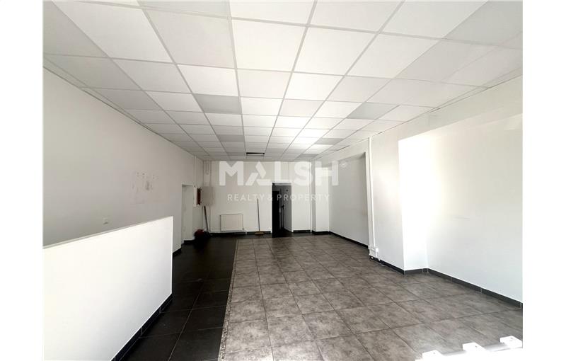 Location de local commercial de 81 m² à Vénissieux - 69200 photo - 1