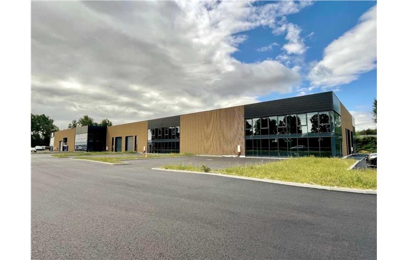 Location d'entrepôt de 1 827 m² à Ambérieux d'Azergues - 69480 photo - 1