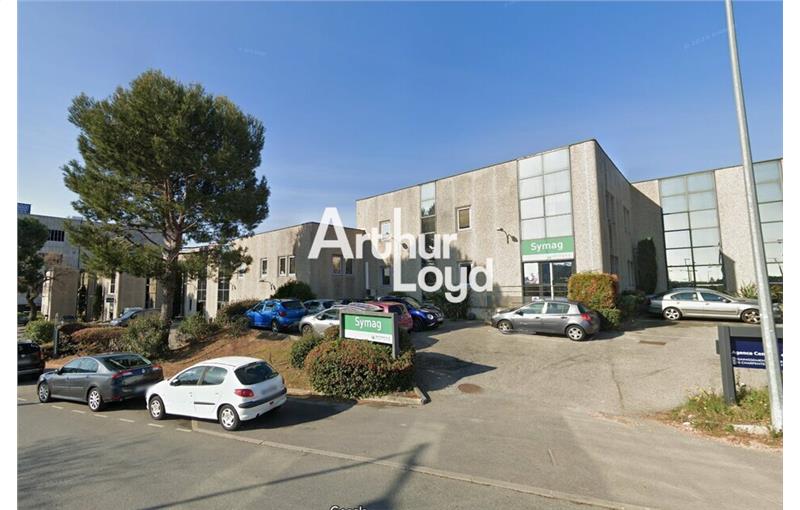 Location d'entrepôt de 481 m² à Antibes - 06600 photo - 1