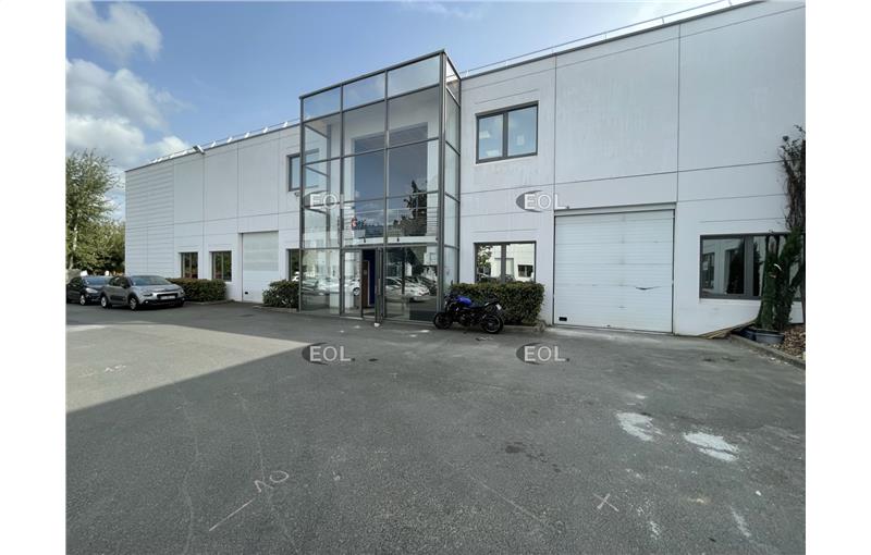 Location d'entrepôt de 592 m² à Argenteuil - 95100 photo - 1