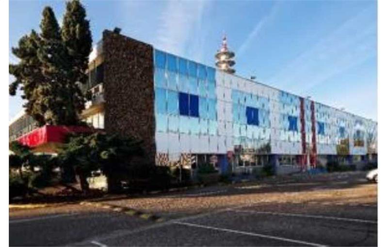 Location d'entrepôt de 408 m² à Artigues-près-Bordeaux - 33370 photo - 1